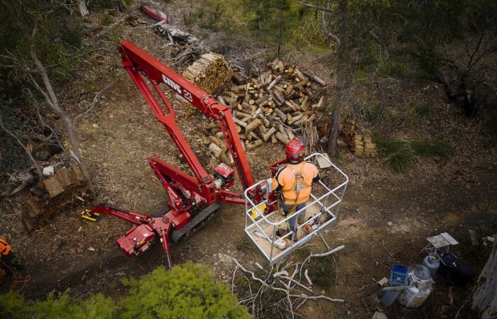 The lift has an unrestricted outreach of 12.4 metres, mking choosing a lift easy. Image: Monitor