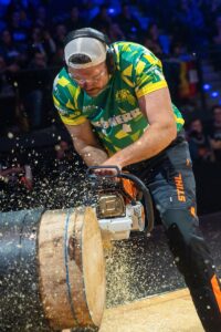 O’Toole’s a world-class competitor with both axe and chainsaw. Image: STIHL Timbersports